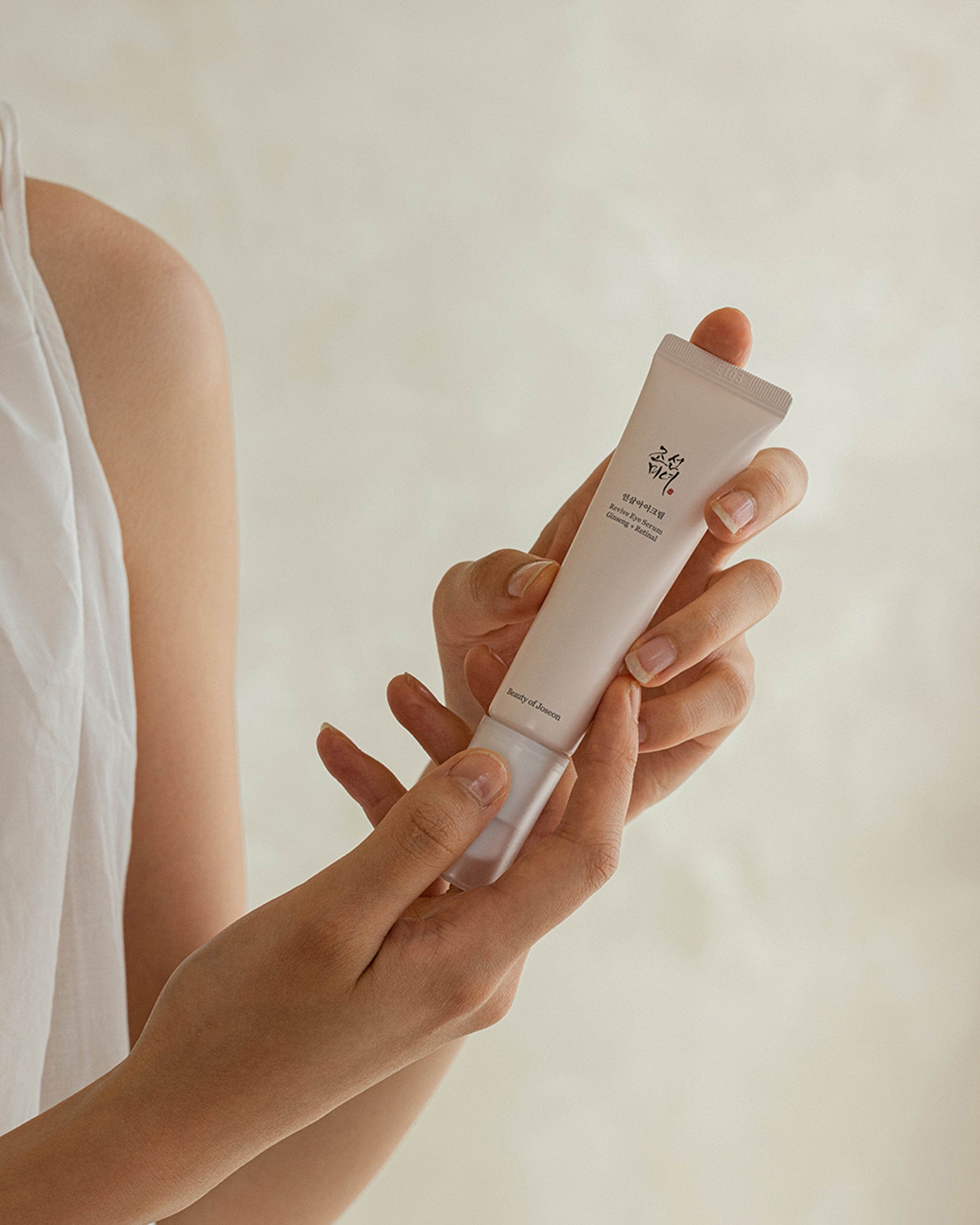 Beauty of Joseon Revive eye serum : Ginseng + Retinal
30ml (1 fl.oz.)